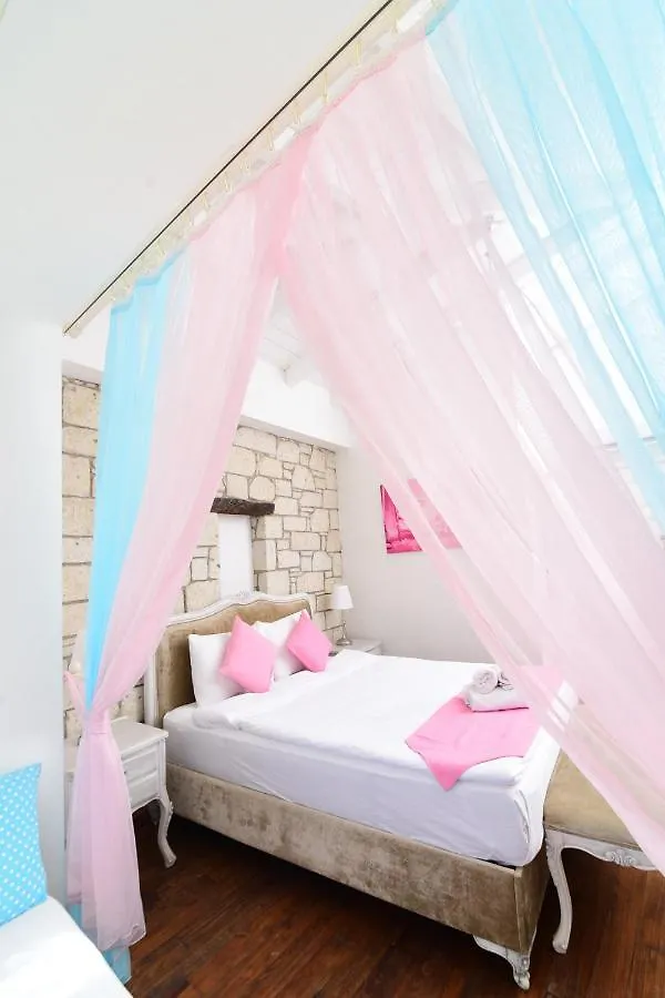 Zubeyde Hanim Otel Alacati Çeşme Turcja