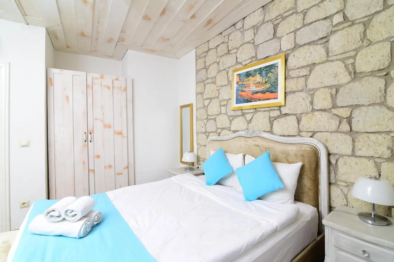Zubeyde Hanim Otel Alacati Çeşme 2*,